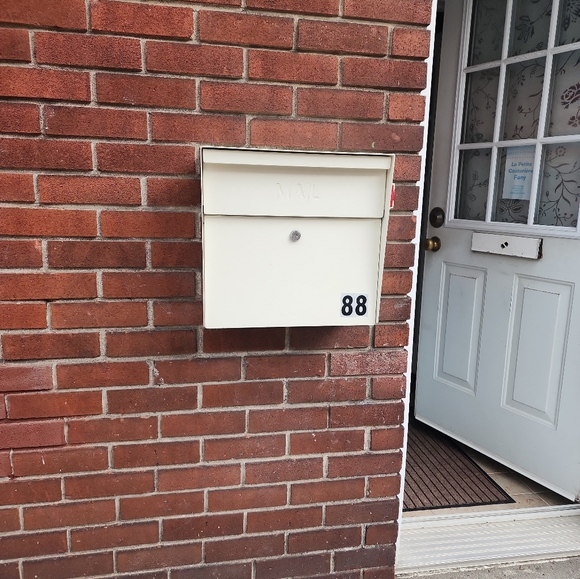 Meet your Posher, Fany - Picture 14 of 14